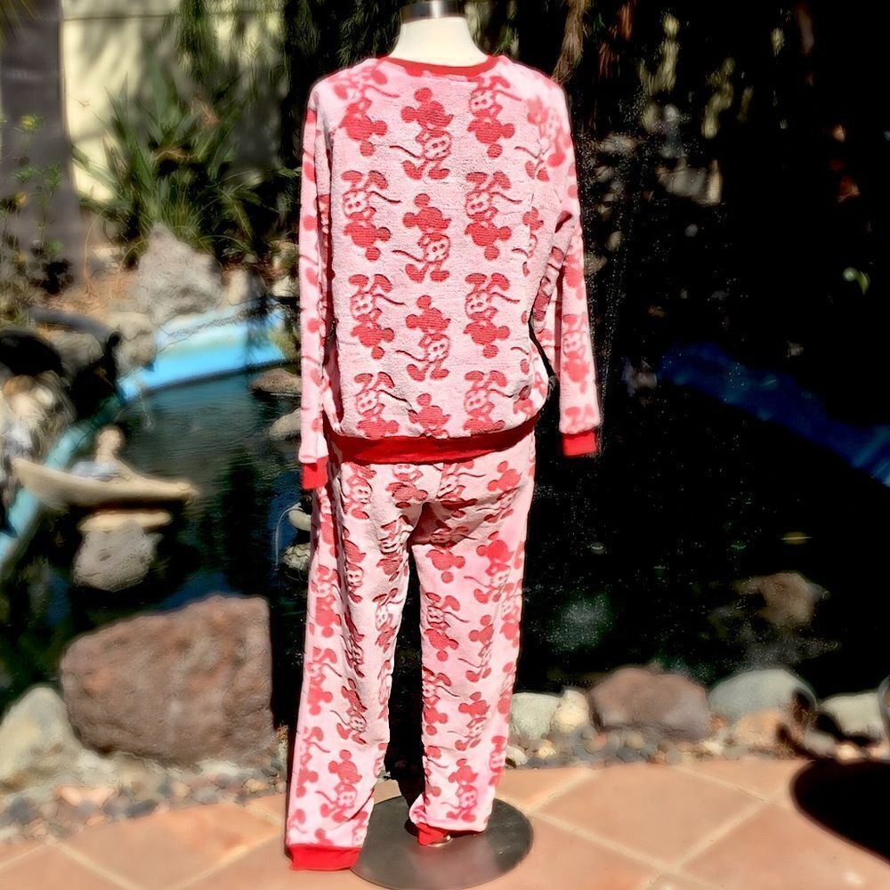 DISNEY SLEEPWEAR 2 PIECE SET - Picture 13 of 13